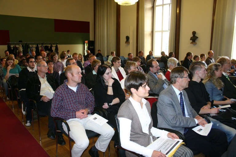 Berliner Schulen und ihre kritischen Freunde