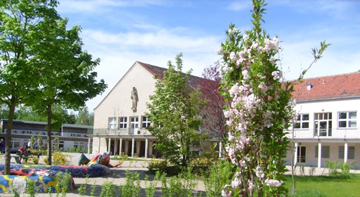 Fritz-Karsen-Schule.jpg